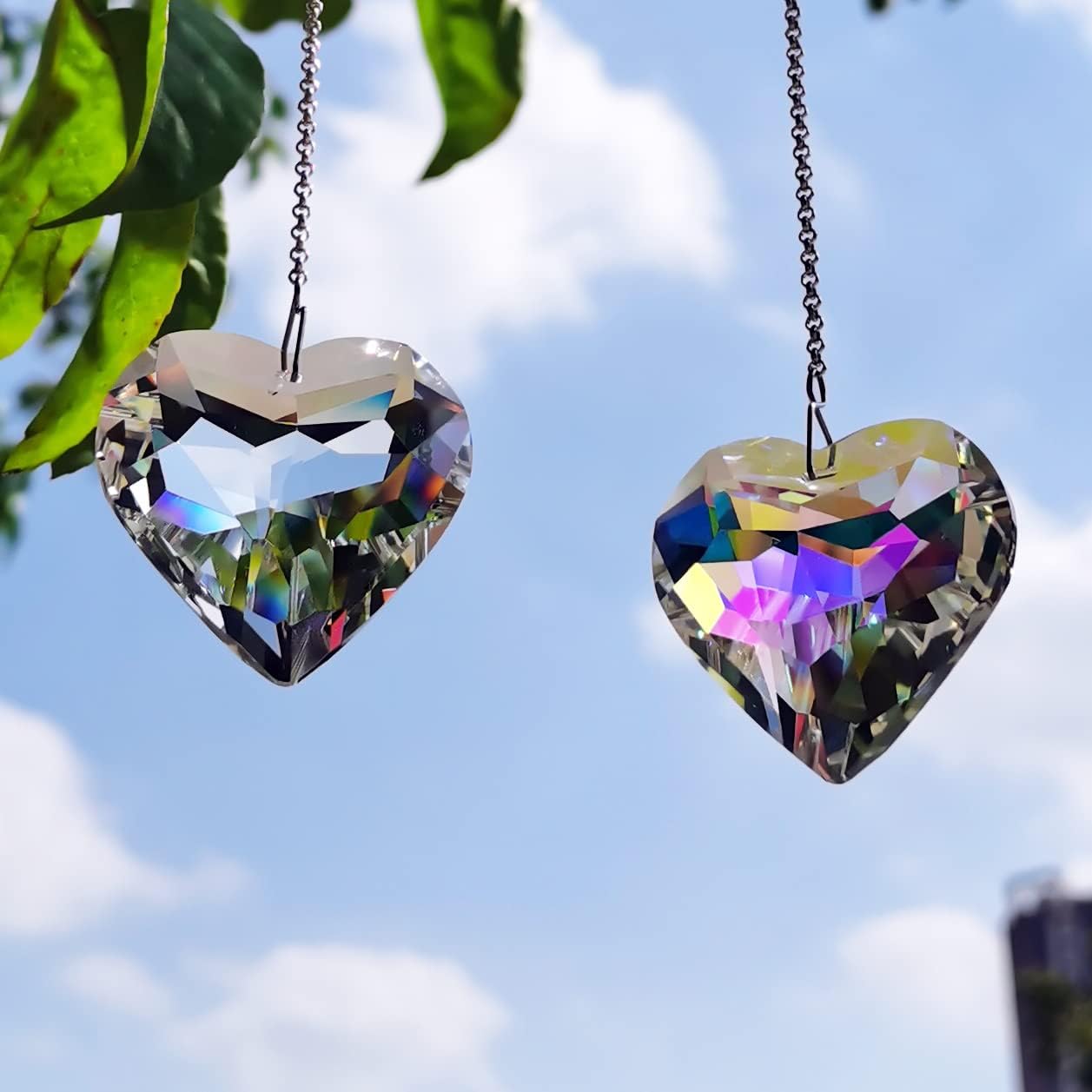 💝Is your decor lacking soul? 🔥Light up your heart-shaped prism pendant at half price! 🔥