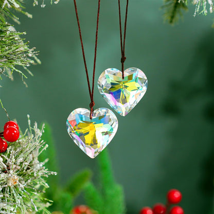 💝Is your decor lacking soul? 🔥Light up your heart-shaped prism pendant at half price! 🔥